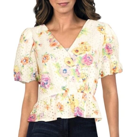 WAYF Womens‎ Eyelet Floral Peplum Top - Picture 2 of 6